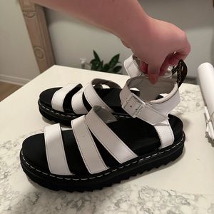 Dr Martens BLAIRE HYDRO LEATHER STRAP SANDALS